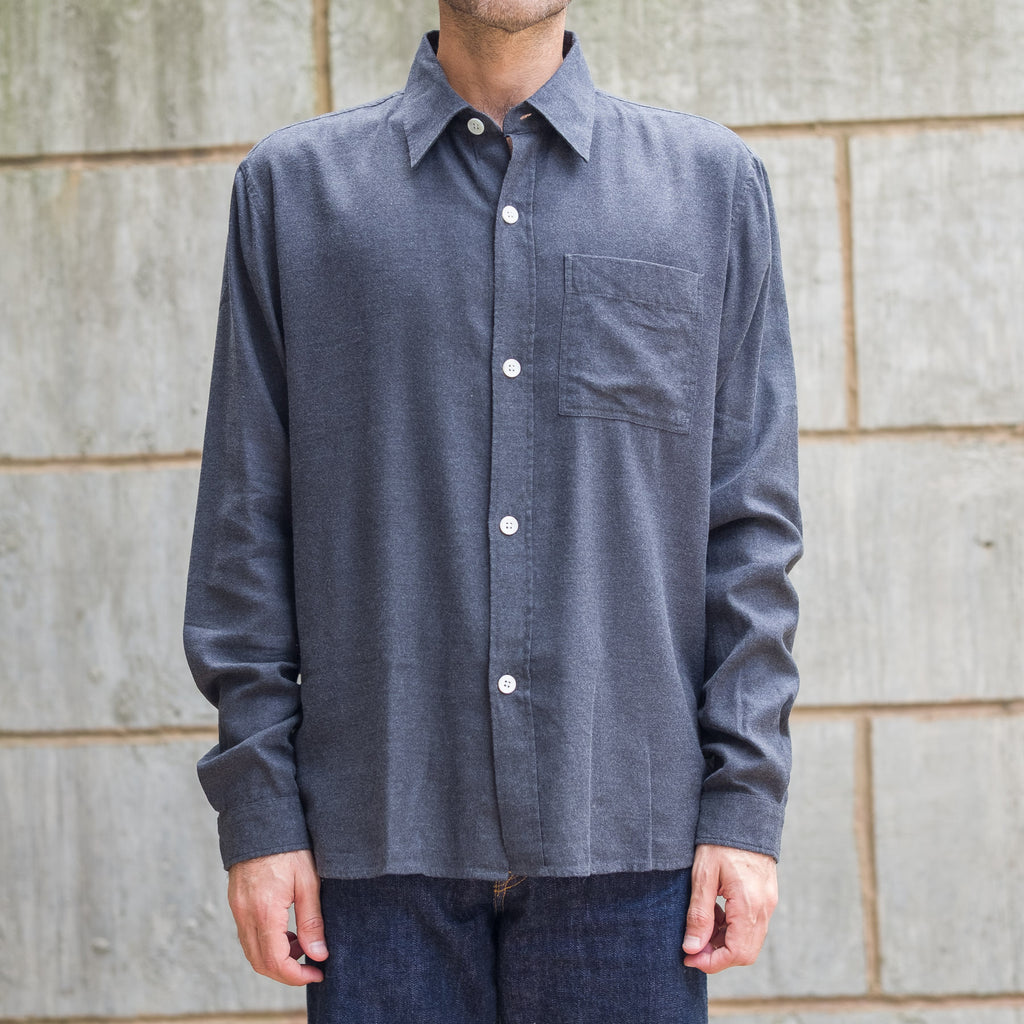 Another Shirt 4.0 in Dark Grey