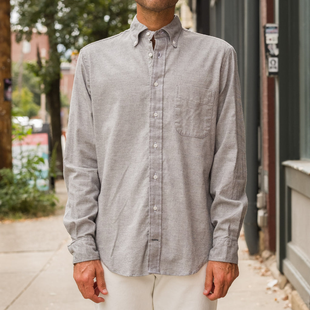 Organic Brushed Buttondown Chambray