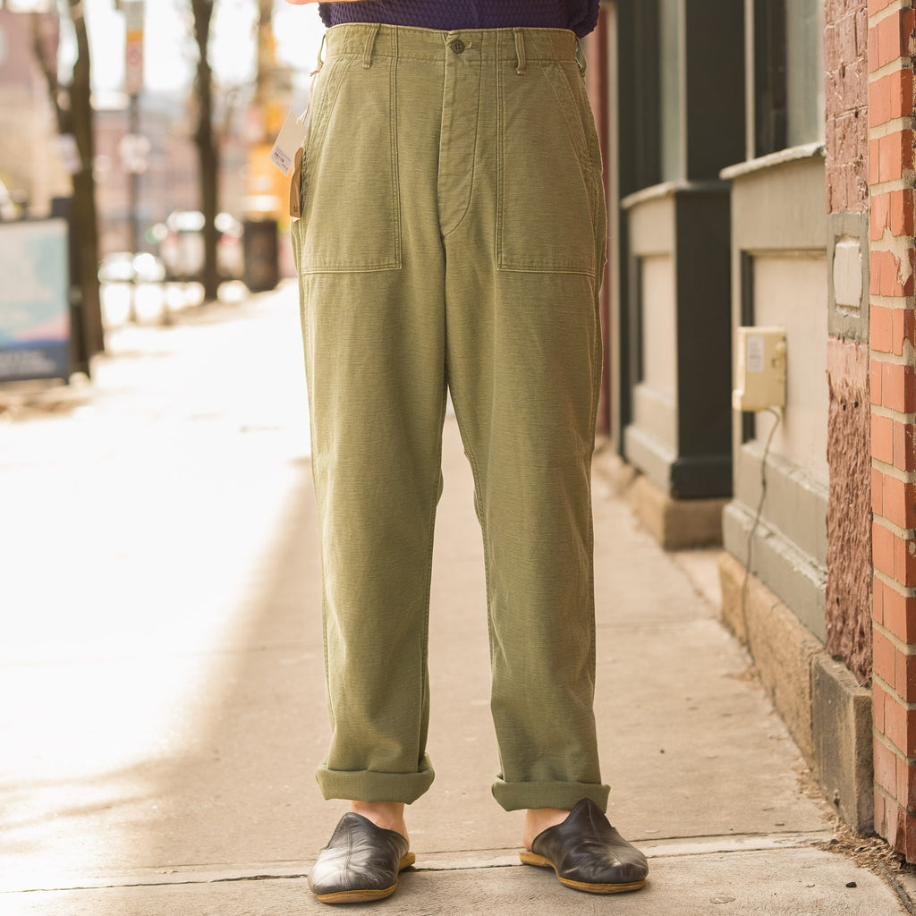 Regular Fit Fatigue Washed